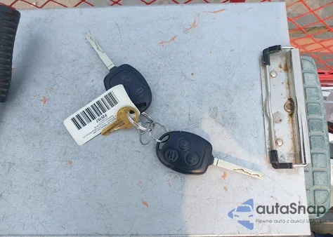 2013 Ford Fiesta Se из США, поврежденный, VIN 3FADP4EJ5DM150409